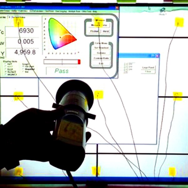 engineer-luminance-engineer-check