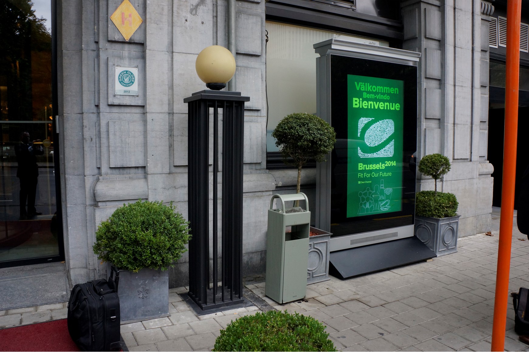 Brussels Curbside Mobile.jpg