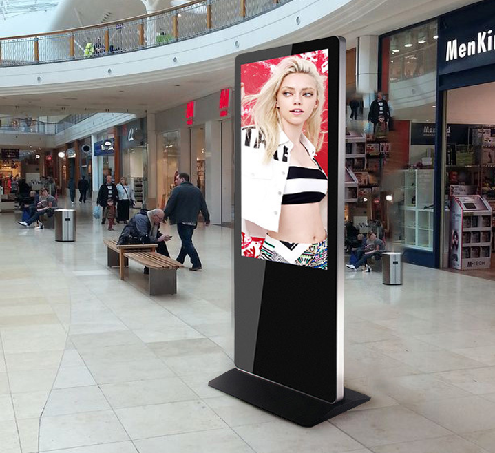 43" Kiosk in shopping center