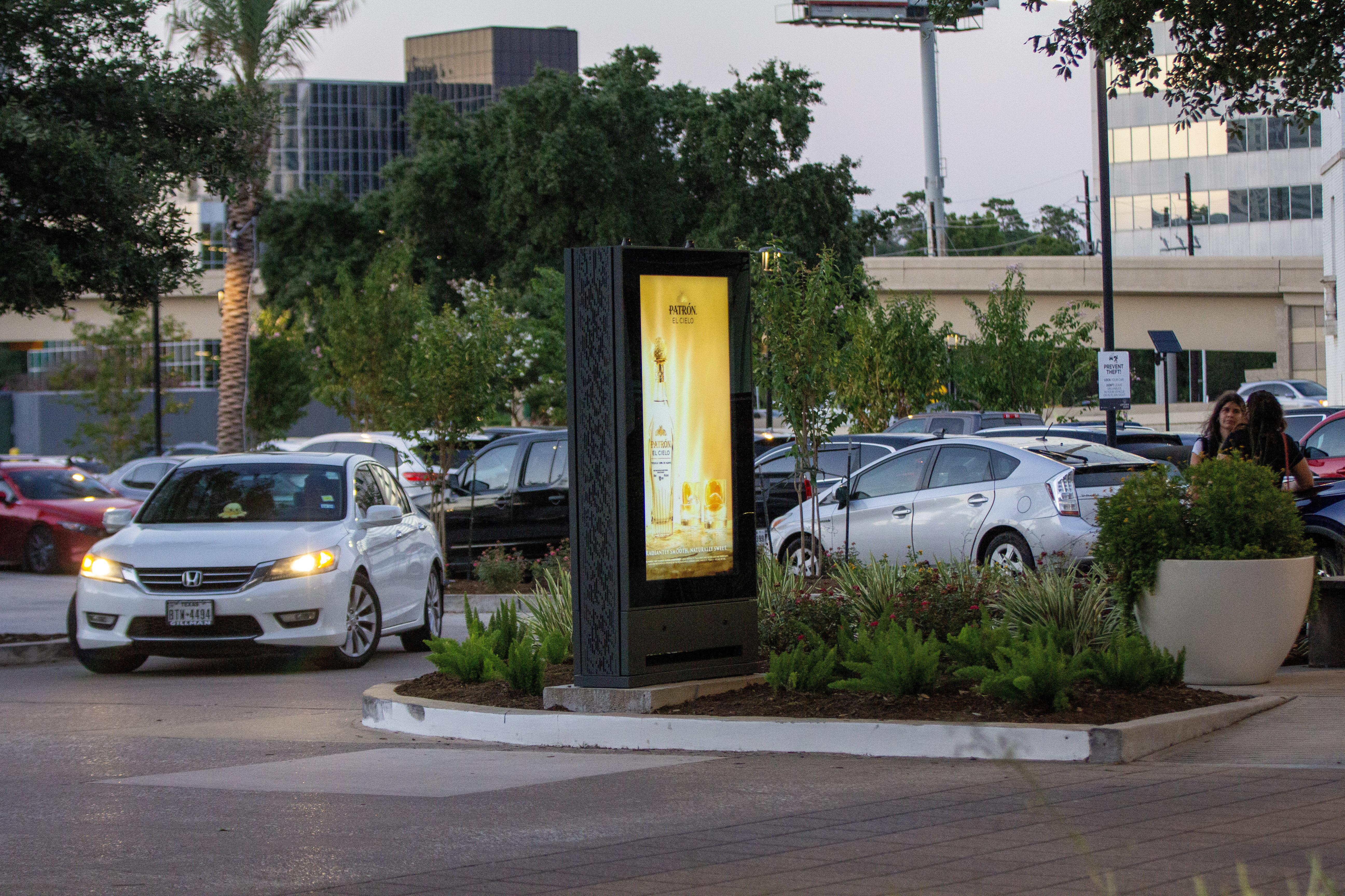 Uptown Podium DS 65 Hero Image