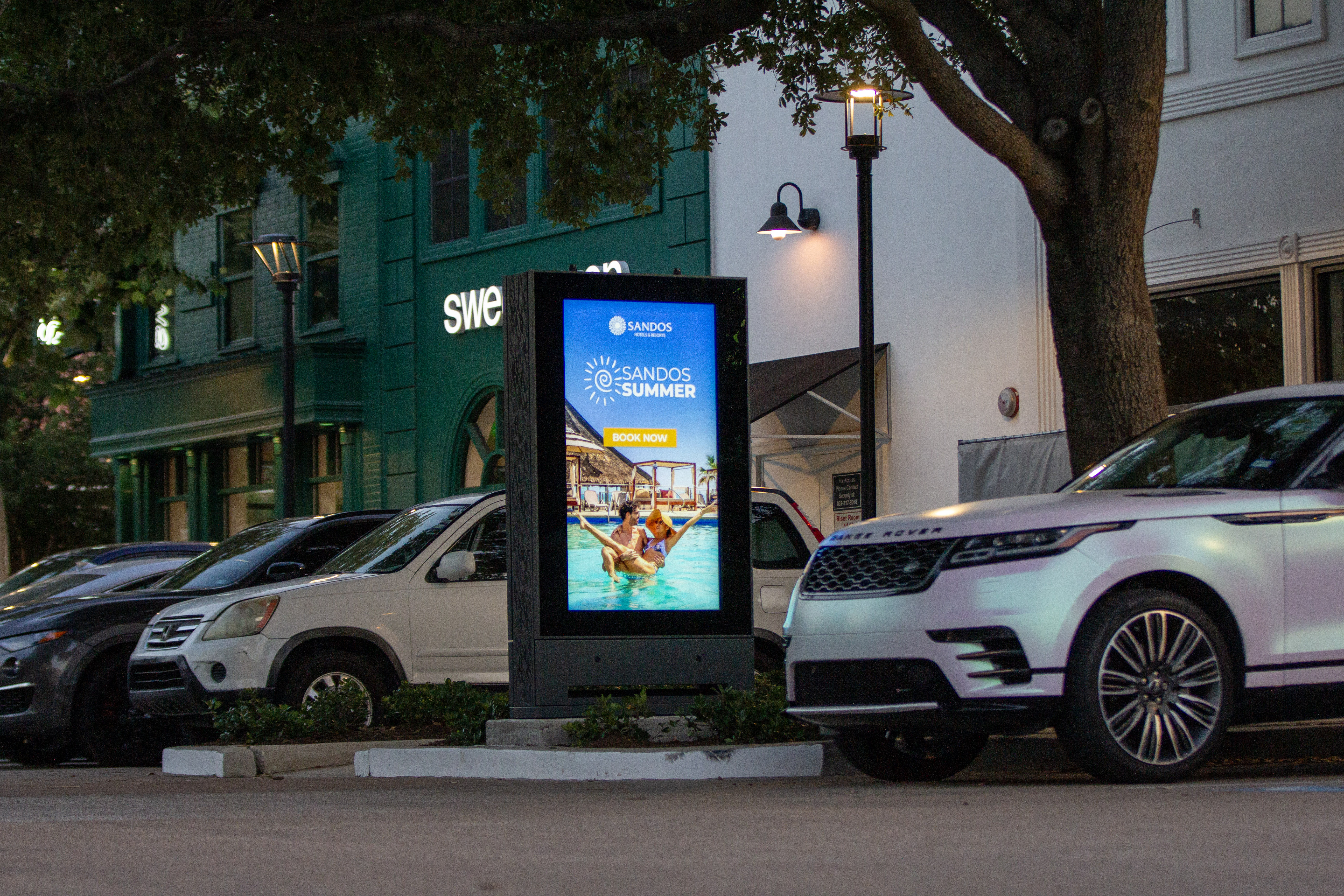 Uptown Podium evening.jpg